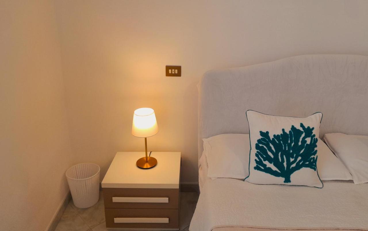 La Piccola Sorrento Apartment Bagian luar foto